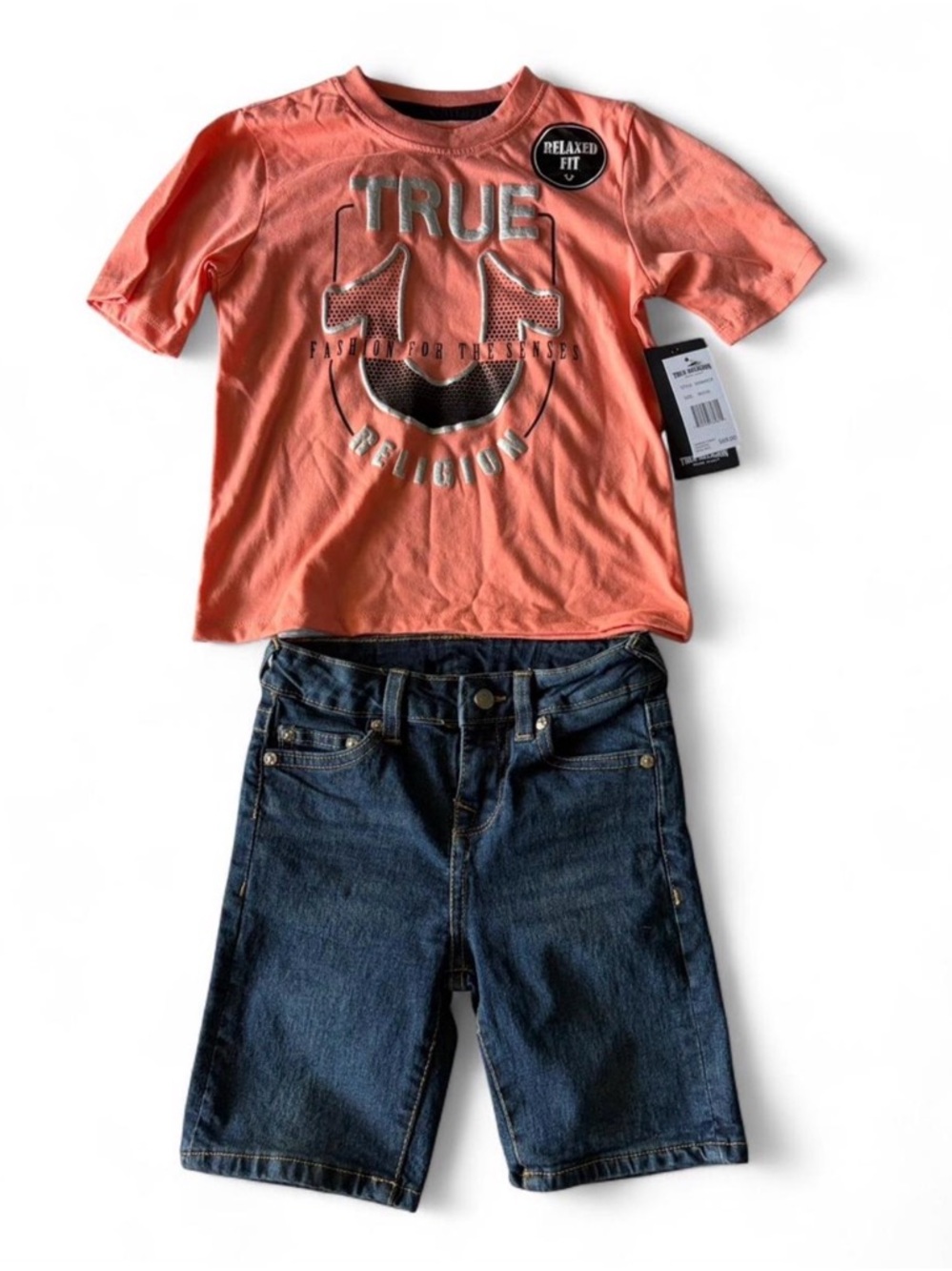 NWT  🧲 $75 True Religion navy blue denim shorts with coral top, Size 5/6